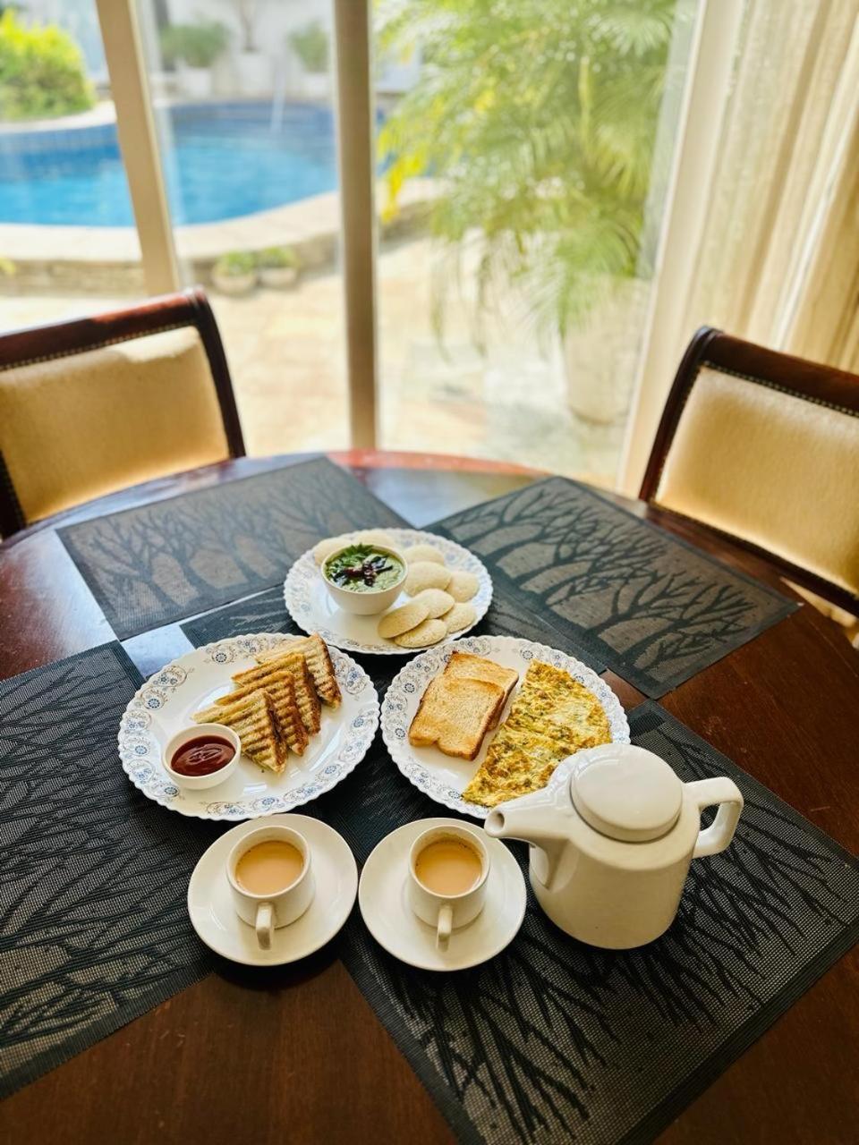 Villa M - Jia 4 Candolim Goa 3Bhk, Pool Facing, Near Beach, Free Breakfast, Free Wifi And Prime Location Aguada Ngoại thất bức ảnh