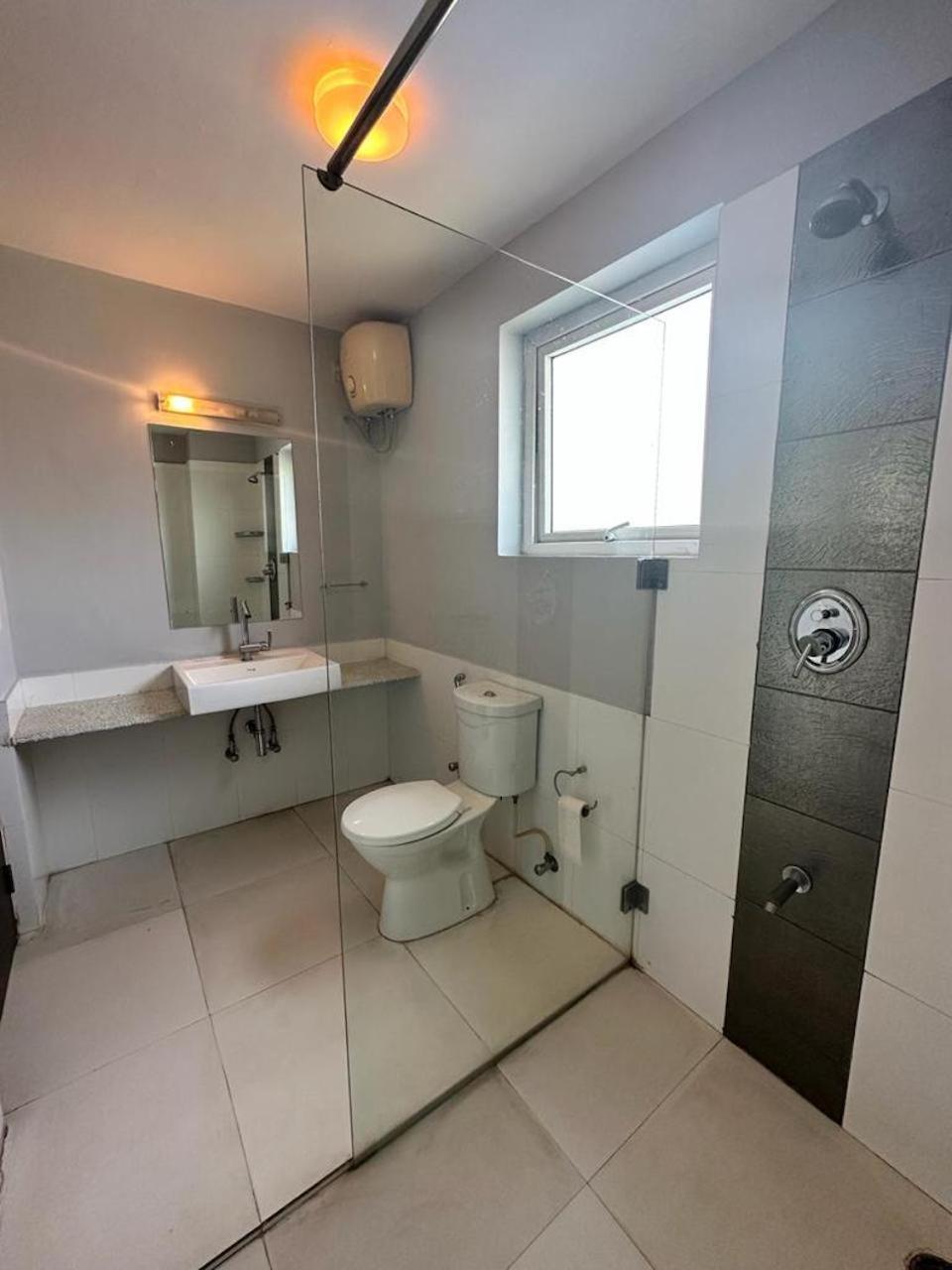 Villa M - Jia 4 Candolim Goa 3Bhk, Pool Facing, Near Beach, Free Breakfast, Free Wifi And Prime Location Aguada Ngoại thất bức ảnh